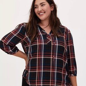 Torrid Plaid Pull On Top Size 1X
